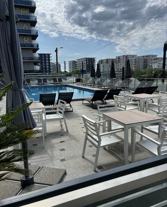 Vand apartament Nord 10 by alezzi
