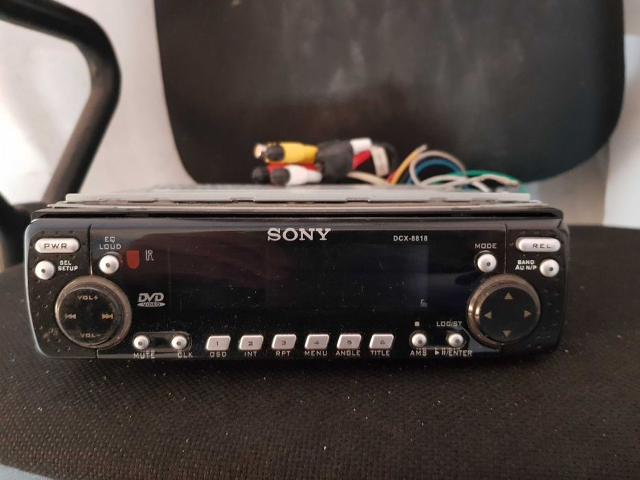 Магнитола SONY DCX8818