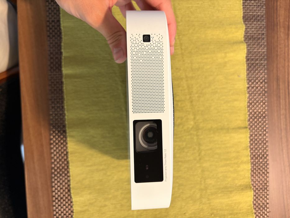 Videoproiector XGIMI Elfin Full HD, garanție până în noiembrie 2027