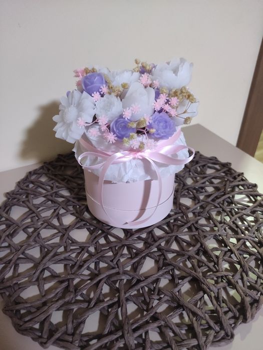 Букети от соеви свещи