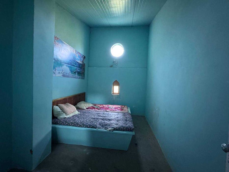 Продаётся дача в виде Замка 18 соток Кибрайский район пос.Май=