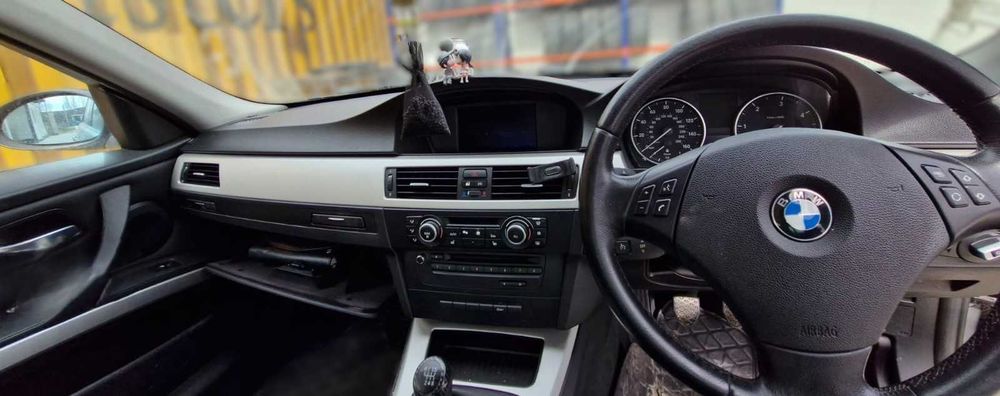 Dezmembrez BMW E90 2.0D 163CP M47 M Pachet 6+1 trepte