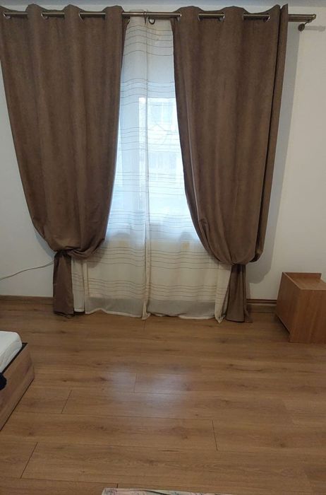 Inchiriez garsoniera