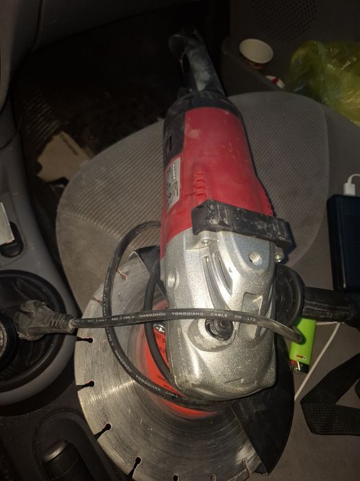 Продава се  Ъгло шлайф