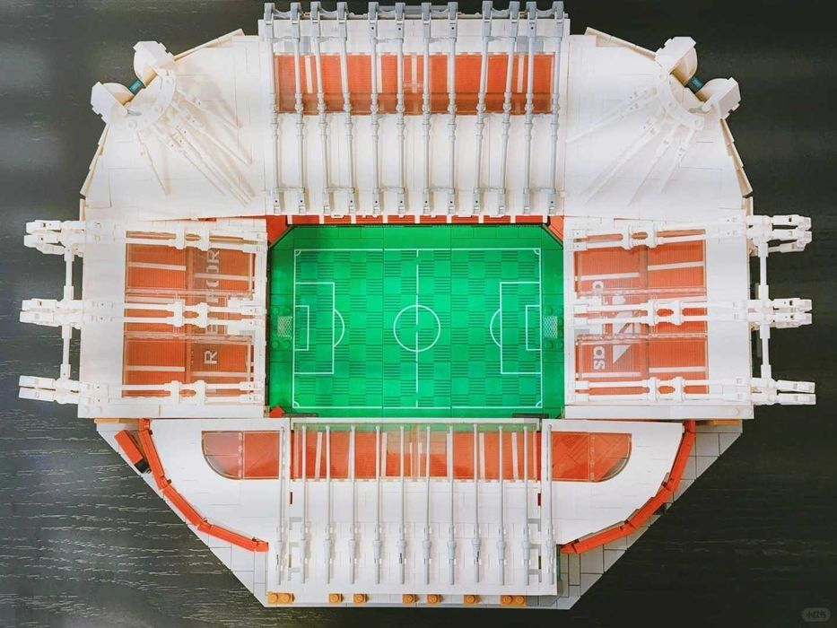 LEGO 10272 Old Trafford – Manchester United