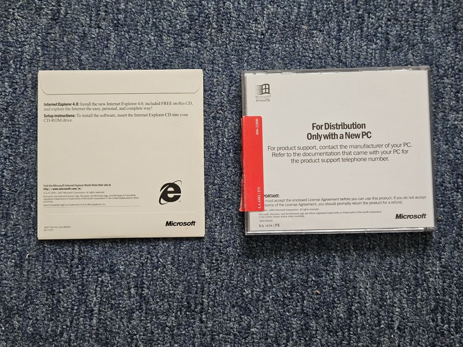 Microsoft Windows 95 + Internet Explorer, Windows 98, Windows 7 cd / dvd EN