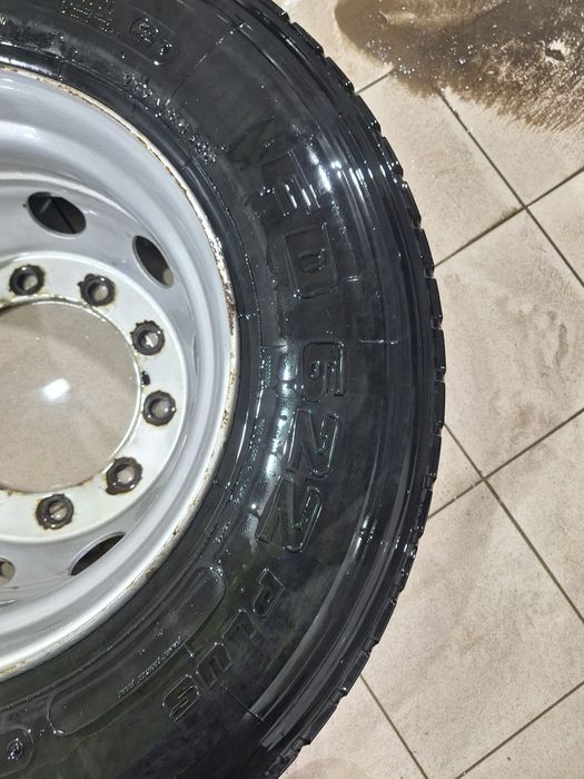 Продам шины 315/70R22,5 FIRESTONE