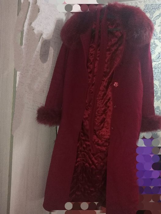 Бордовая одежда для женщин