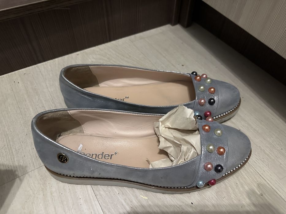 Продам обувь. Туфли. Балетка. Ботинка.