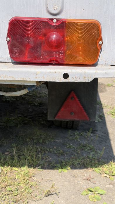 Прицеп продам заводской