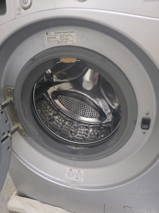 Стиралная машина LG 7 кг