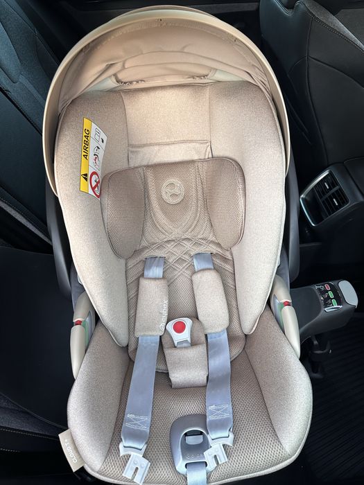 Столче за кола cybex cloud T i-size plus/ cozy beige/ гарация до 2028г