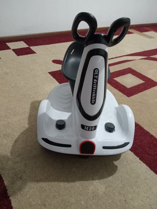 Машина для детей