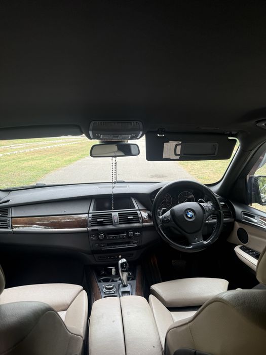 БМВ  X5 E70 4d 306 коня НА ЧАСТИ (bmw x5  e70 na chasti)