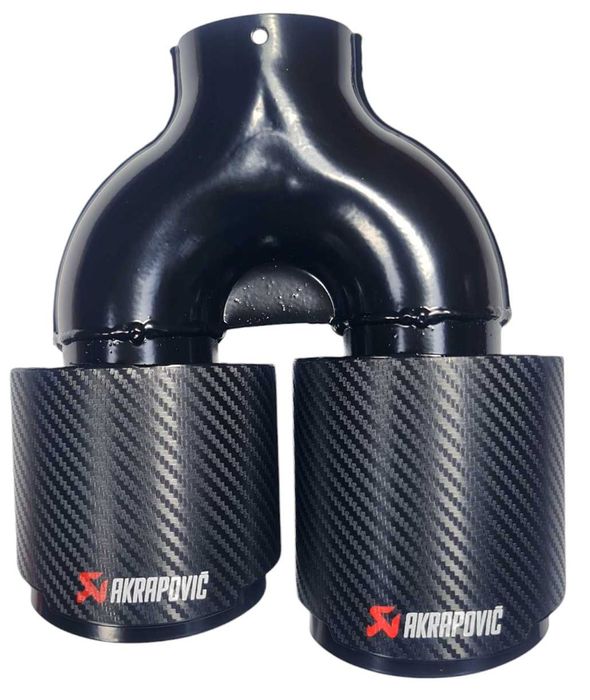 Накрайник ауспух Akrapovic  - десен или ляв - карбонов, двоен, 60мм
