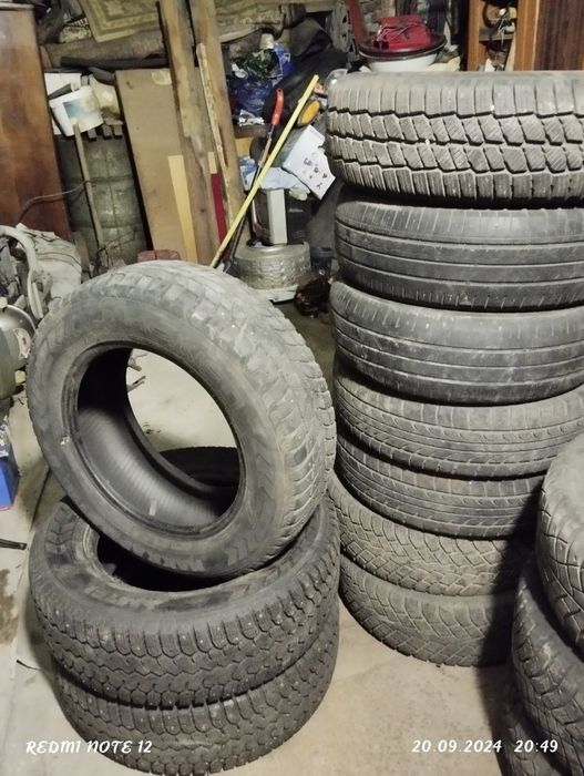 Продам резину на 15-16