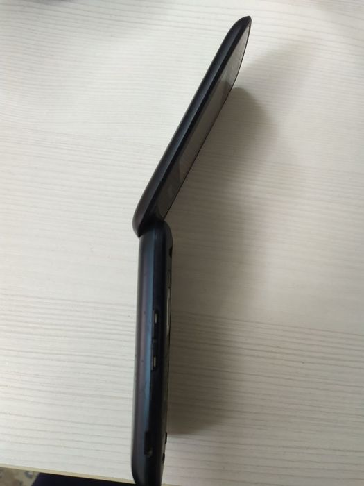 Продается телефон Самсунг