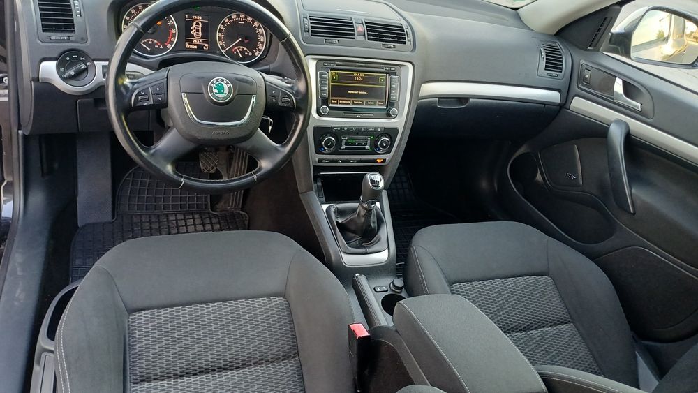 Skoda octavia 2.0 tdi 140 cai ,euro 5 ,elegance Import Germania Unic prop