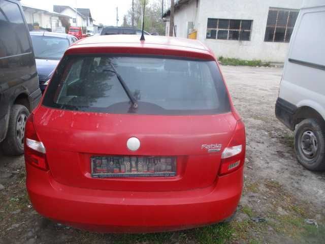Piese dezmembrez SKODA FABIA 2 an 2009 motor 1,2 benzina