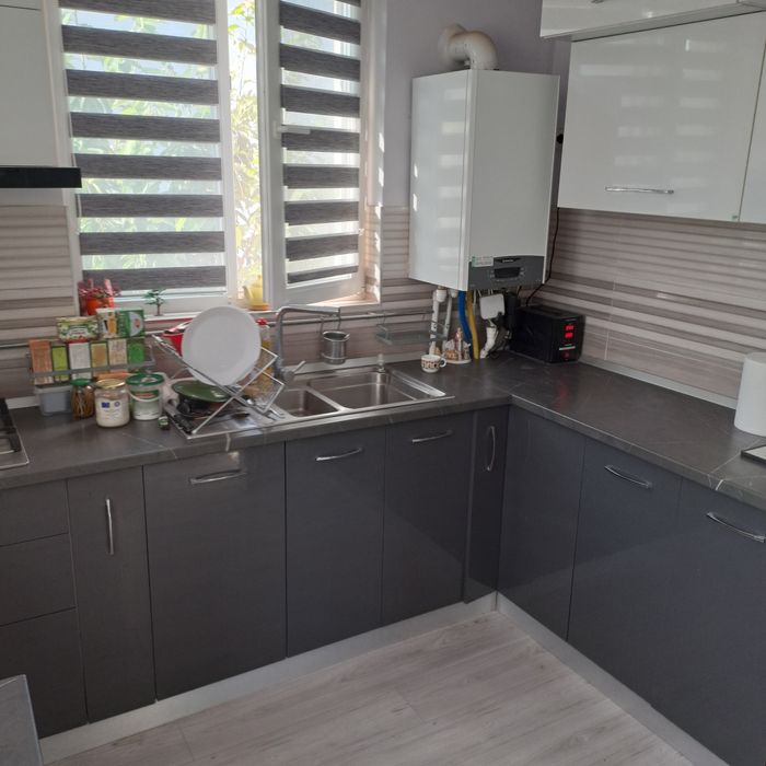 Inchiriez casa comuna Berceni ,Miorița 81k