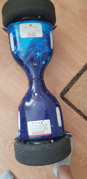 Гироскутер с зарядкой и чехлом