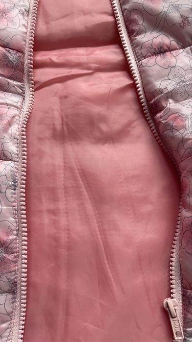 Vesta fete mas.10 ani