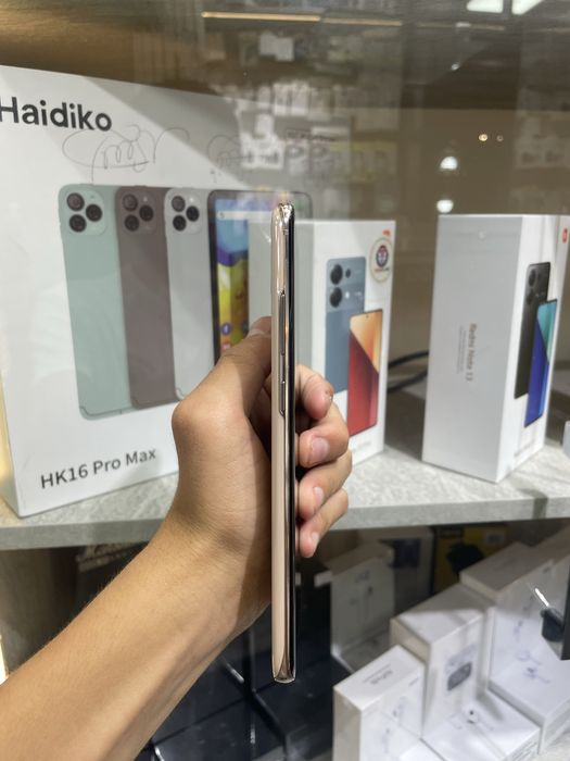 Samsung s10 +5g arzoon