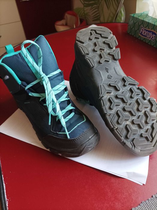 Ghete pentru drumetie