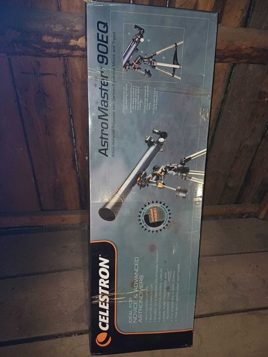Telescop Celestron AstroMaster 90EQ, refractor