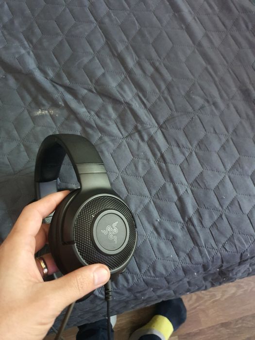 Casti razer defecte Pitesti • OLX.ro