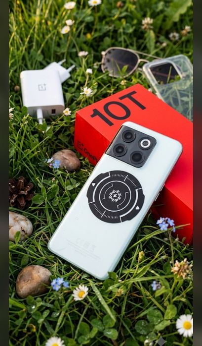 OnePlus 10T 5G  состояние супер