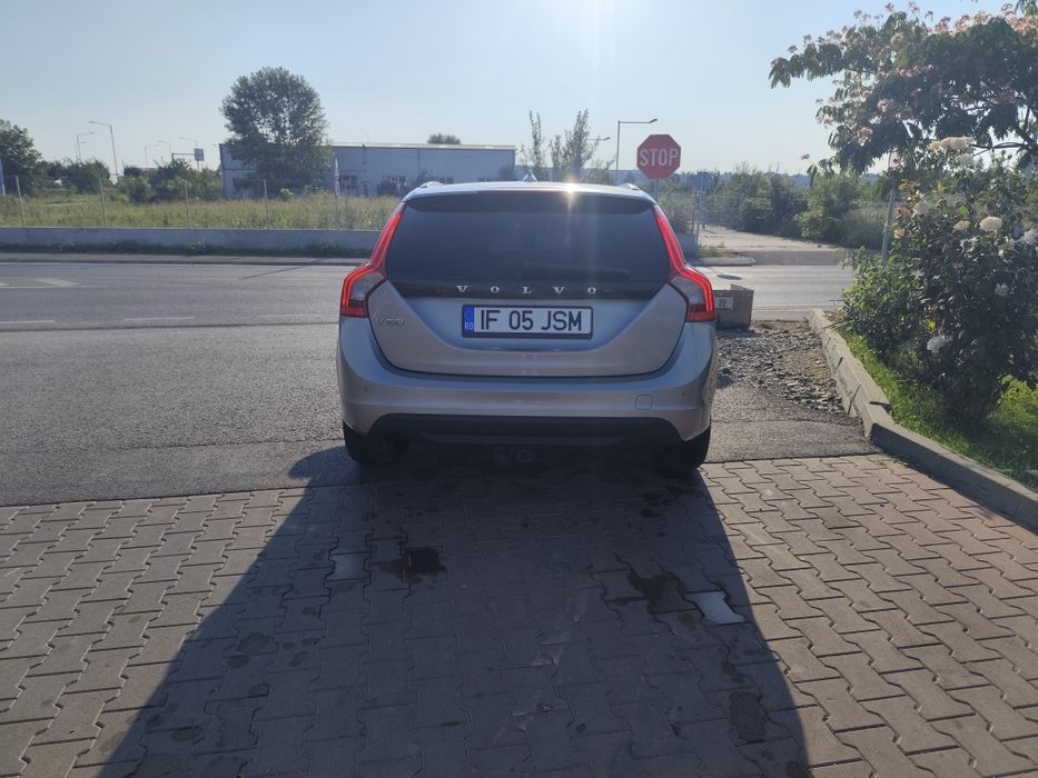 Vând Volvo v60 euro 5