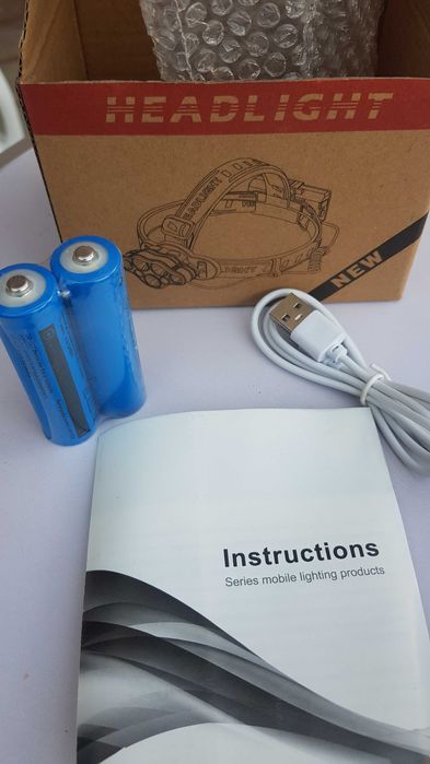 Челник - комплект с 2 батерии и кабел за зареждане