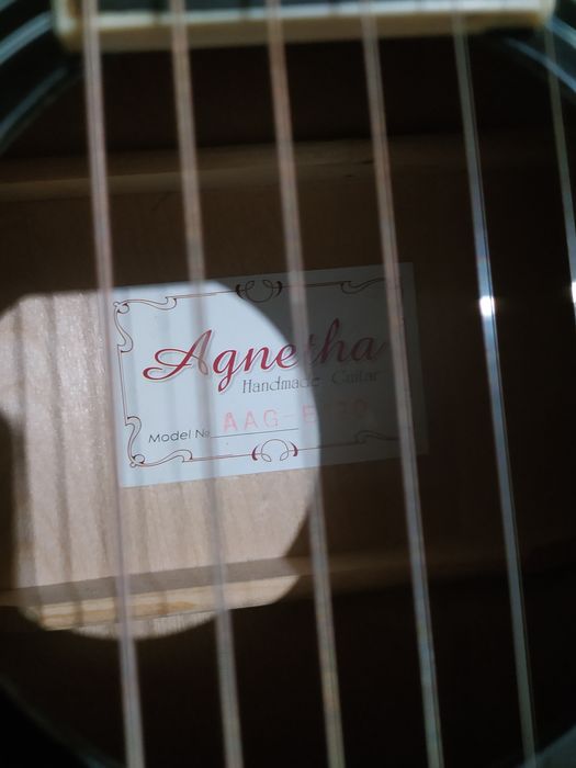 Продам 2 Акустические Гитары