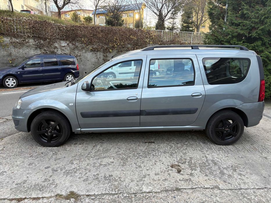Dacia Logan MCV 1,6 mpi. Laureate.  Klima
