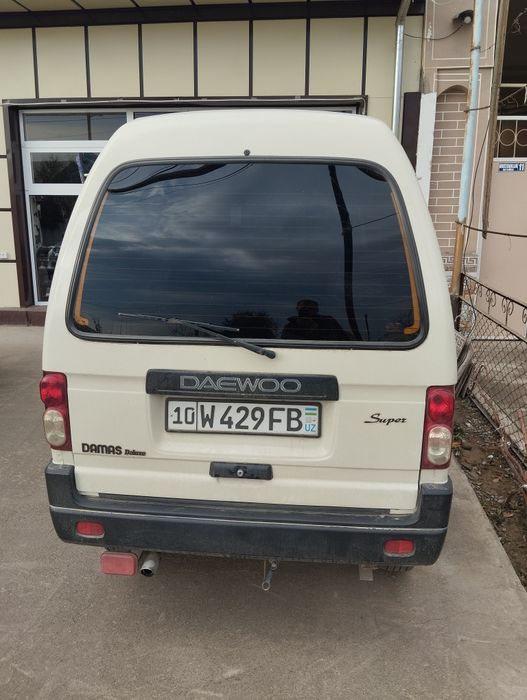 Автомобиль дамас