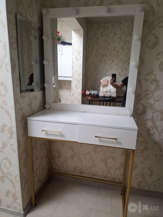 Oyna salon uchun
