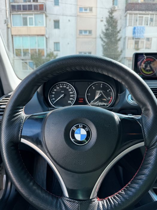 BMW Seria 1 2008 — imagine 5