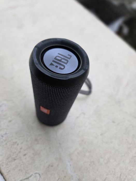 JBL flip 3+ wave beam, оригинални,  топ състояние.