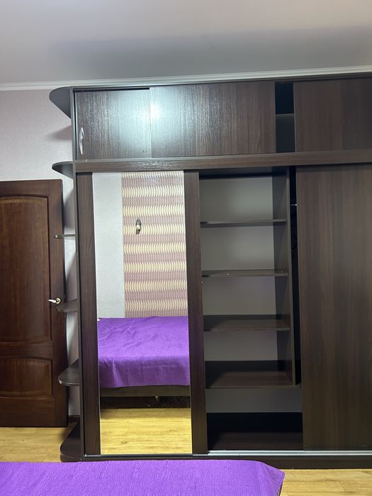 Продается большой шкаф