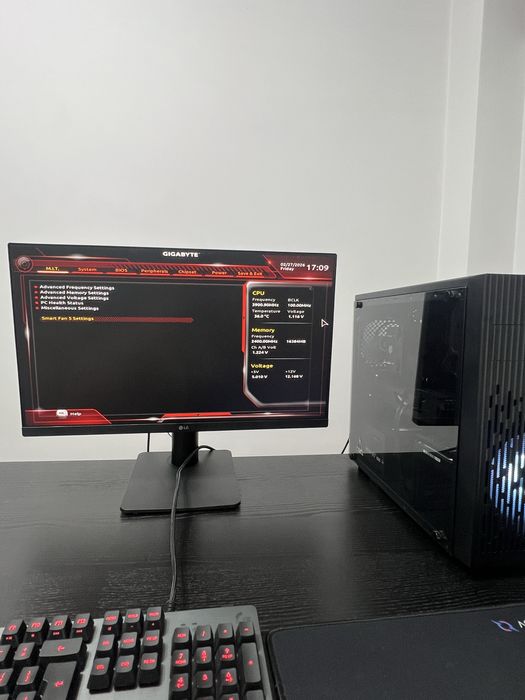 Desktop PC de vanzare - i3 7100, GTX 1050 Ti, 16GB RAM DDR4, Wi-Fi 6