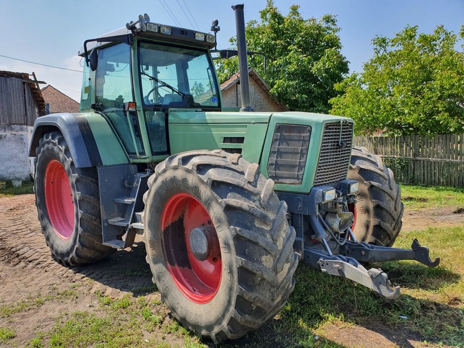 Dezmembrez tractor Fendt 822