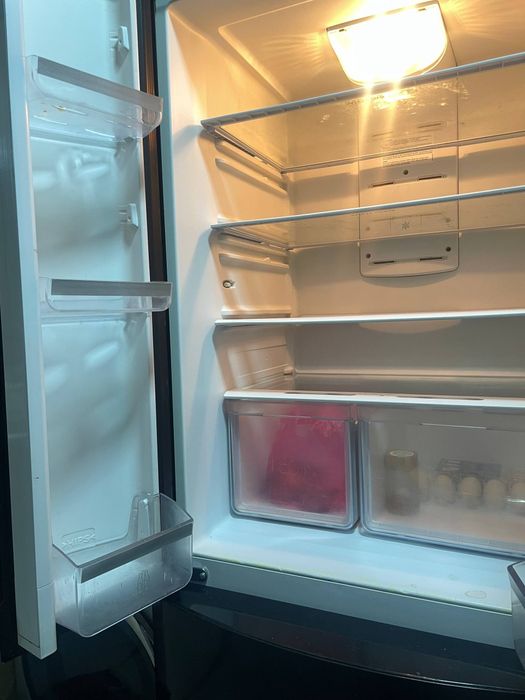Холодильник Hotpoint Ariston