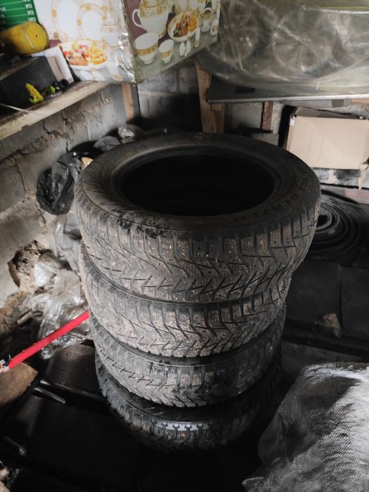 Продам шины зимние и летние