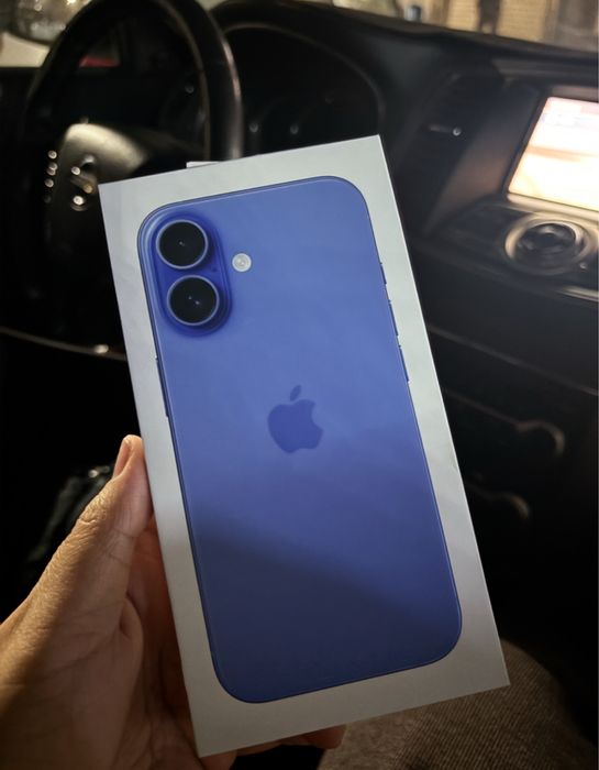 Iphone 16 ultramarine 128 гб