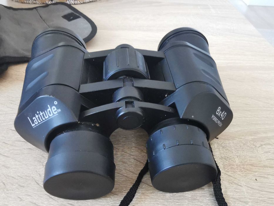 Binoclu latitude 8x40