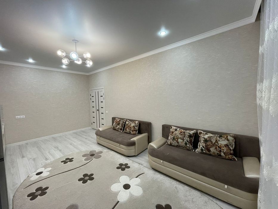 Сдаётся трёхкомнатная квартира