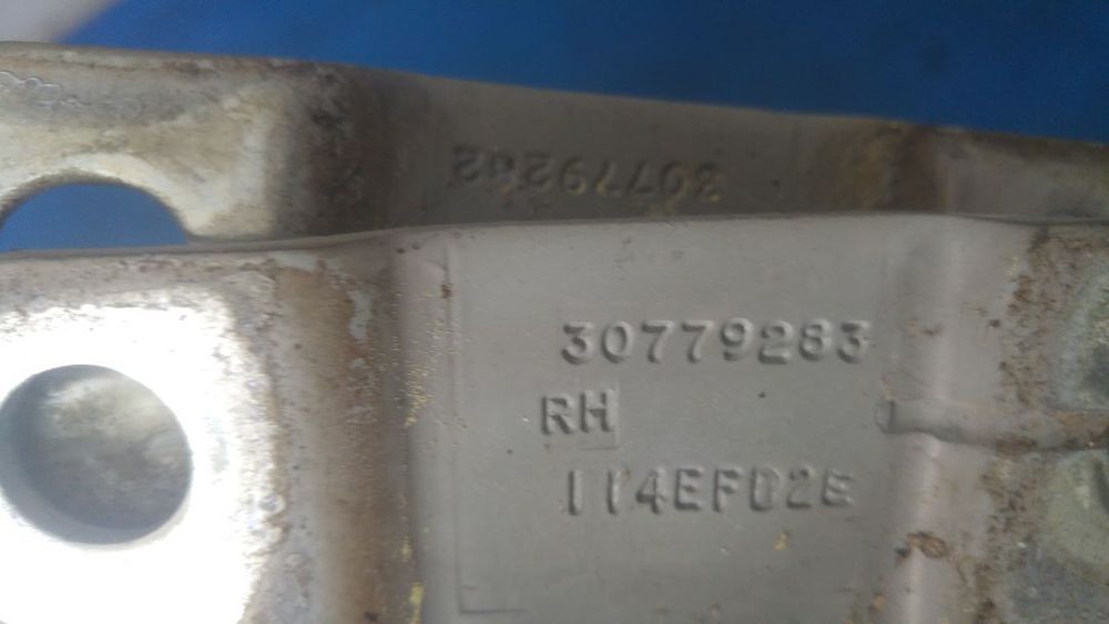 balamale capota volvo xc60 2010-2014 30779283 30779282