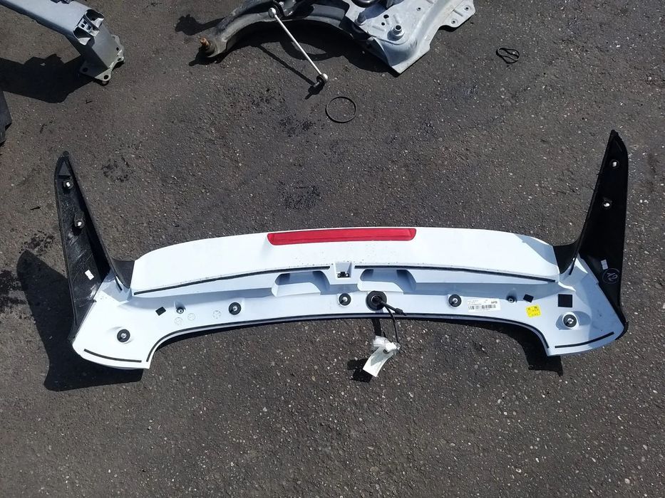 Spoiler Spate din Haion cod: 87210J9000 pentru Hyundai Kona Electric din 2018