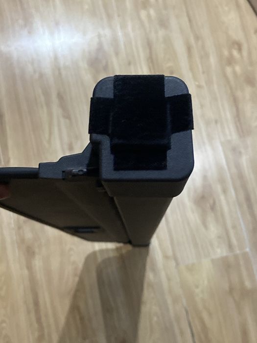 Шторка в багажник авто